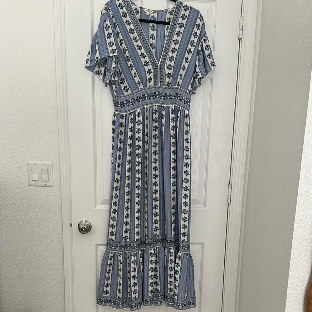 Max Studio Blue and White Flutter Sleeve Sundress
